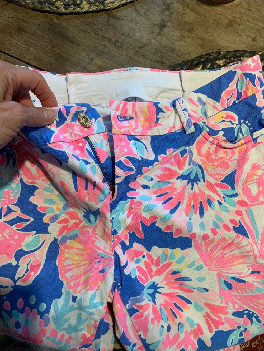 Lilly Pulitzer Sadie Pink, Navy & Cream Floral Ankle Length Cotton Blend Pants - Picture 13 of 13
